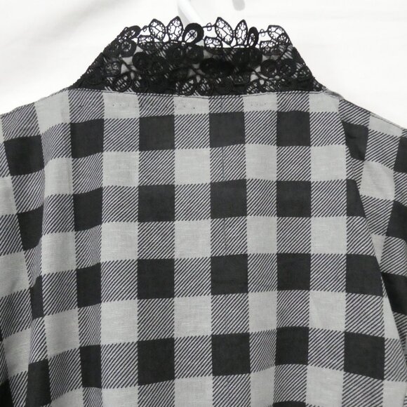 Unbranded | P2P 21.5 inches measured | Plaid and Lace Long Sleeve Dress - Picture 11 of 16